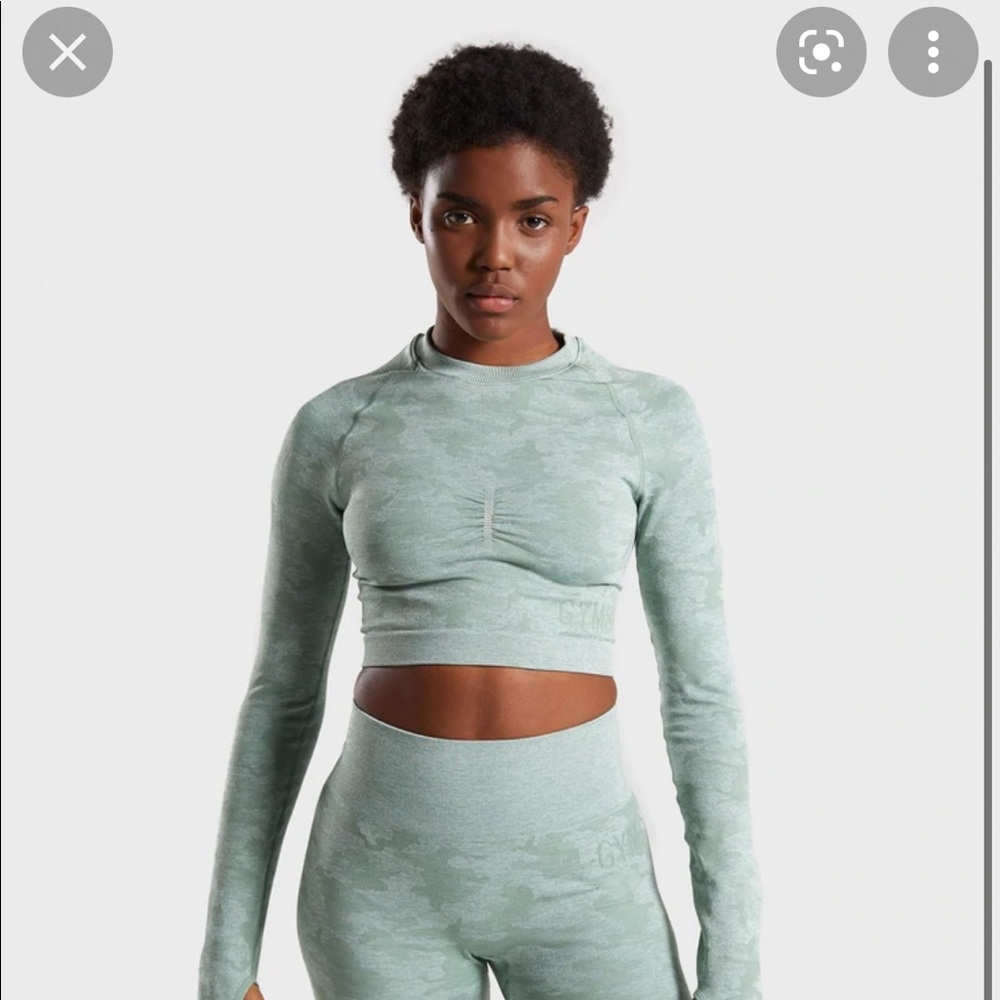 Gymshark camo sleeveless long sleeve crop top